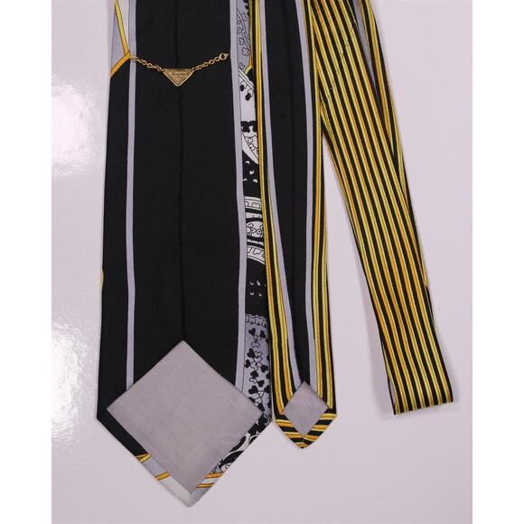 Vitaliano Pancaldi Italy Vintage 90s Gold/Black Silk Necktie Tie - Picture 2 of 6